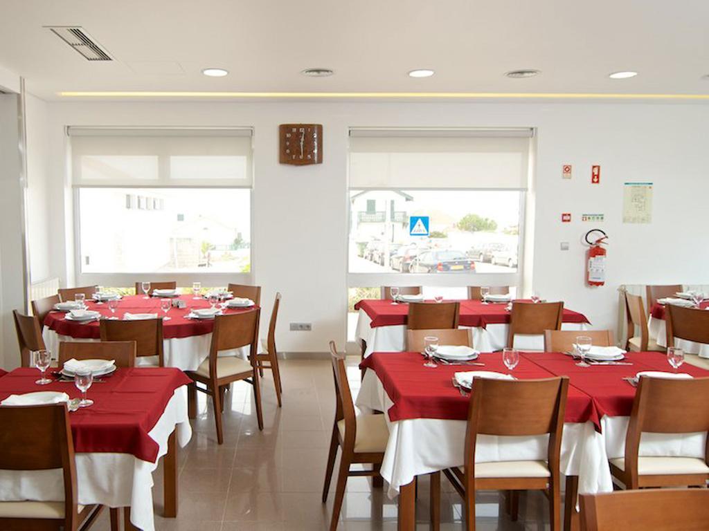 Hotel Miramar - São Pedro de Muel Buitenkant foto