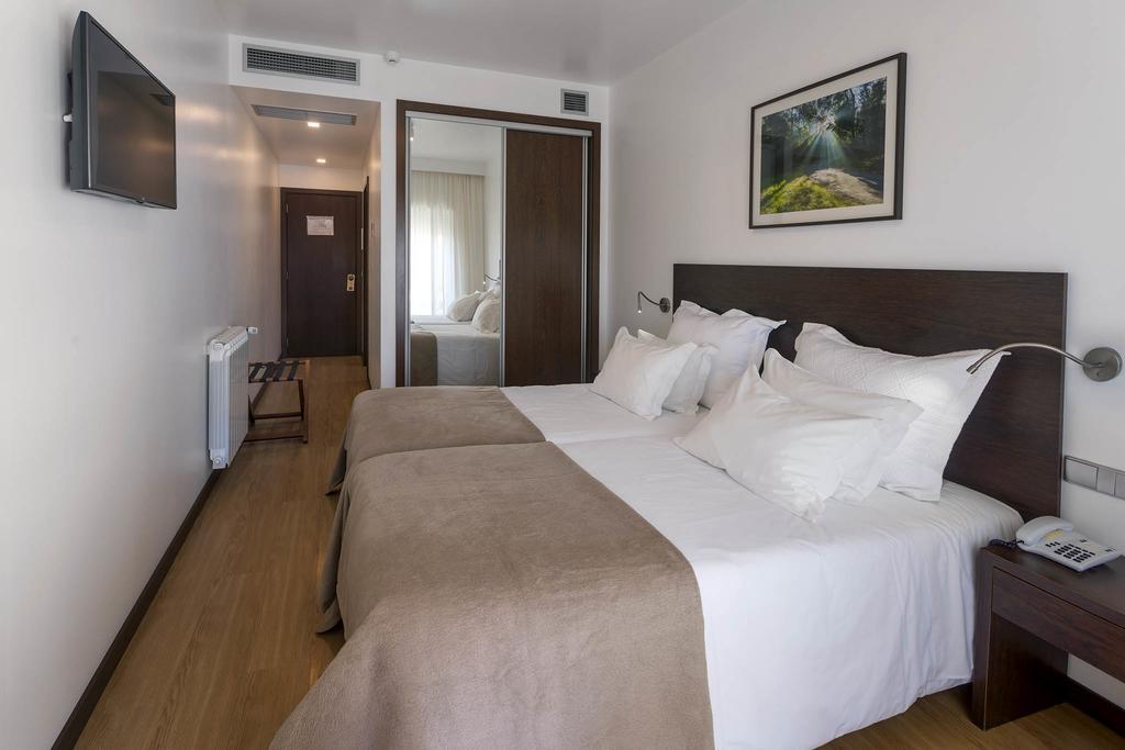 Hotel Miramar - São Pedro de Muel Buitenkant foto